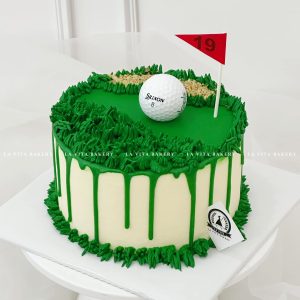 The Golfer Cake