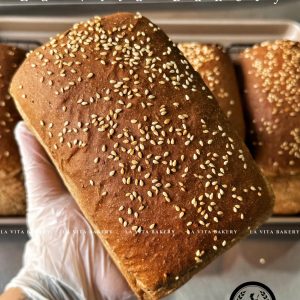 Bánh Mì Đen Đan Mạch Mè Trắng 400g